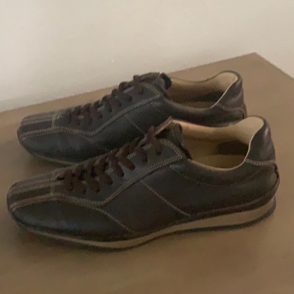 Authentic Prada vintage signature brown leather sneakers 8 - Picture 4 of 8